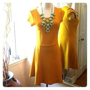 Dress - Bright mustard